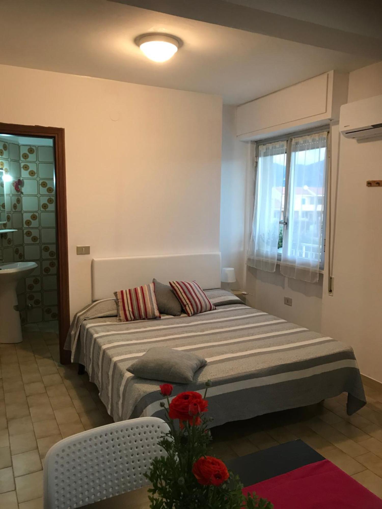 Le Villette Di Villa Paola 洛阿诺 外观 照片
