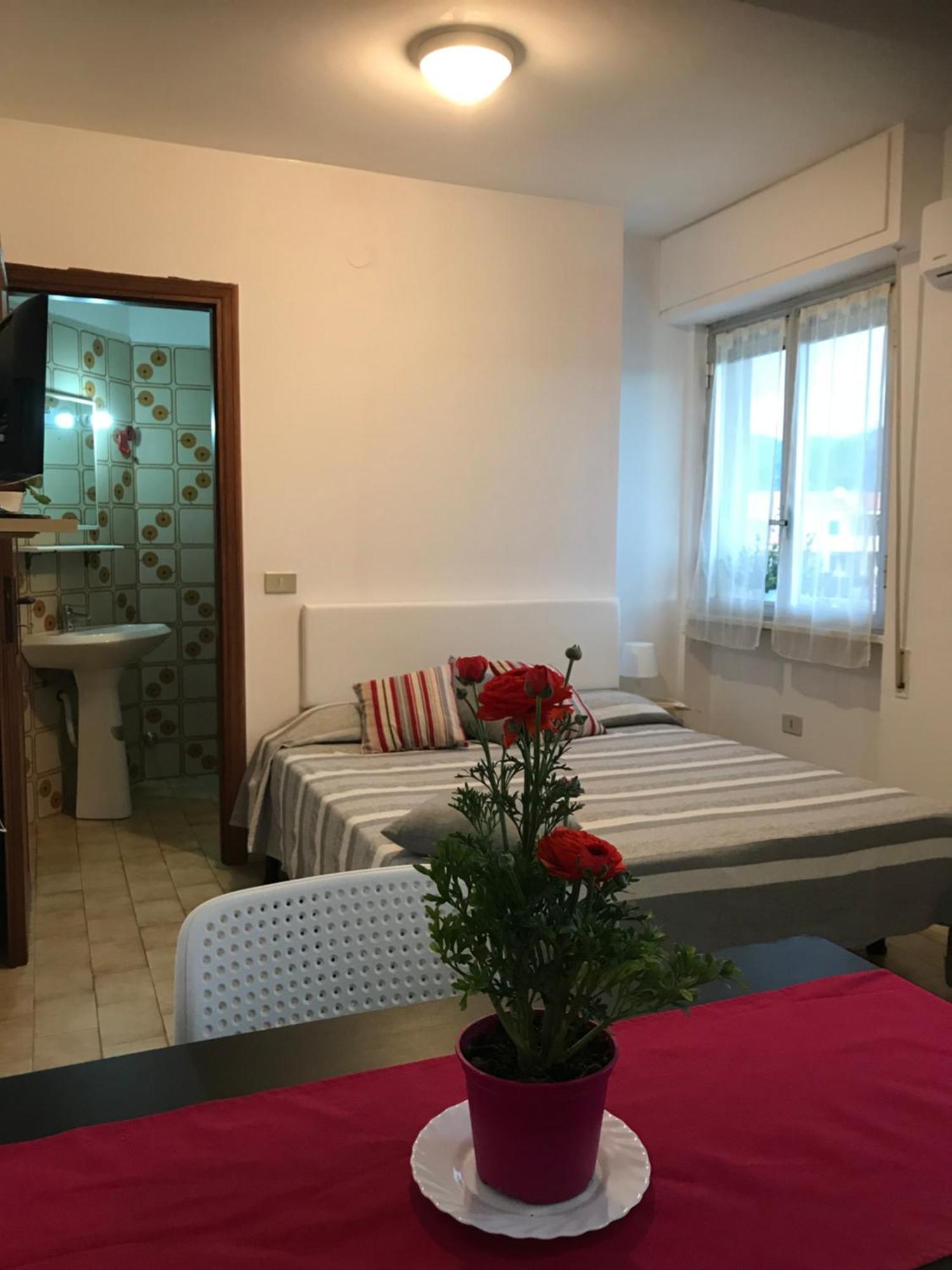 Le Villette Di Villa Paola 洛阿诺 外观 照片